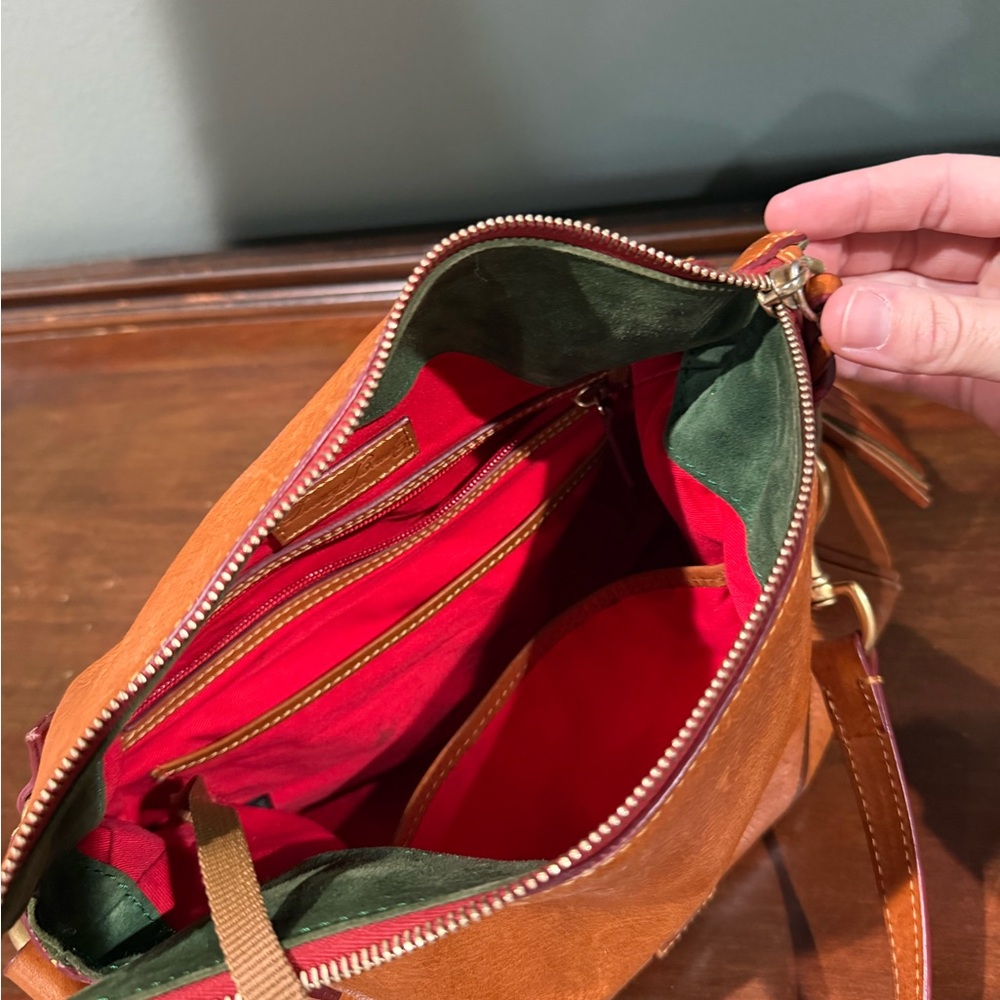 Dooney & Bourke Tan Leather Women's Bag - Picture 6 of 7